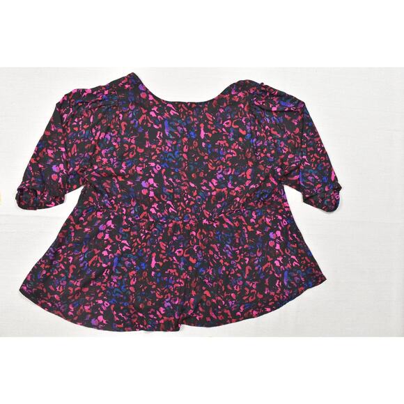 Torrid Plus Size 4 Peplum Blouse Top Black Pink Blue Animal Print - Picture 2 of 8